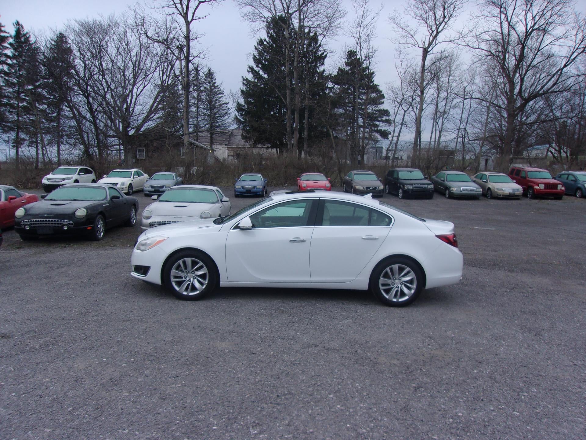 2014 Buick Regal Premium I FWD in White Diamond Tricoat — front three-quarter view